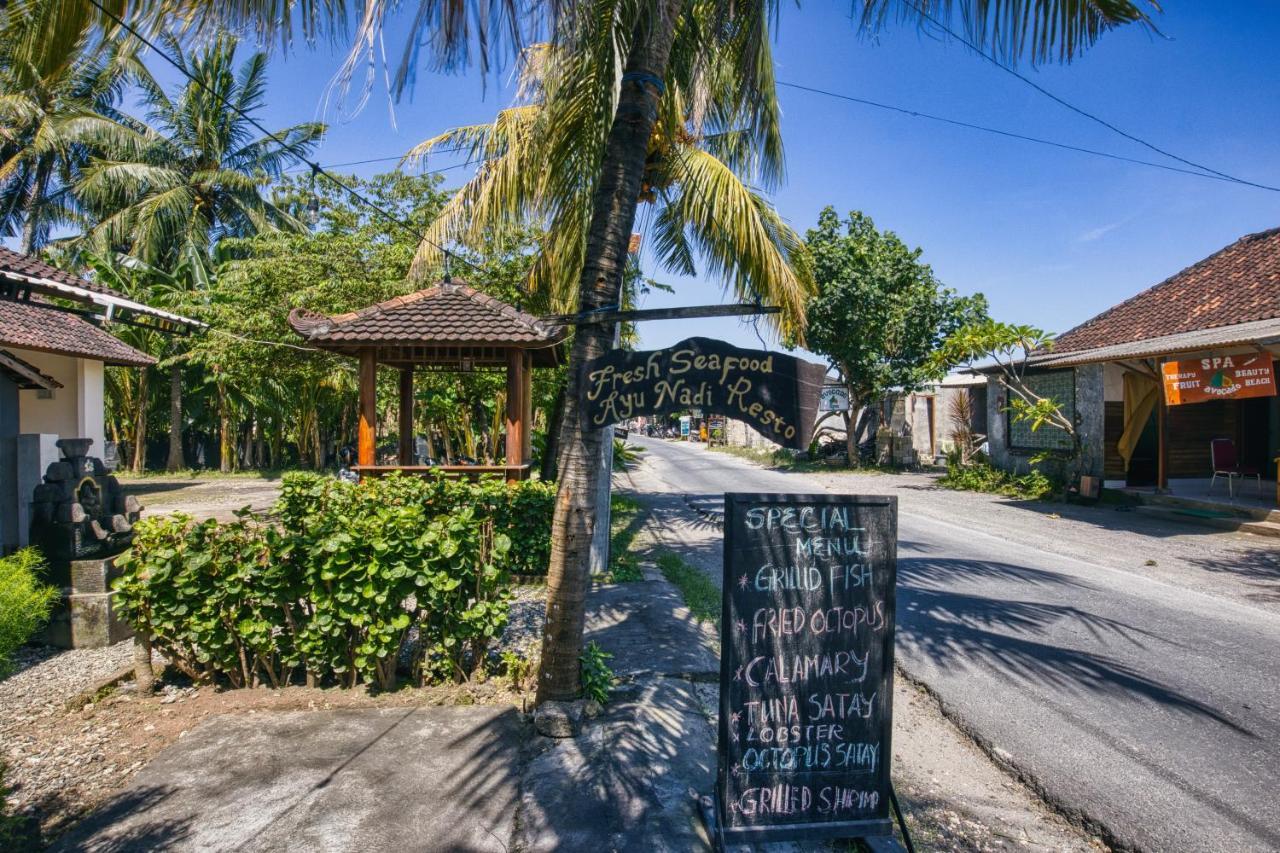 Coconut Hill Cottage Batununggul Exterior photo
